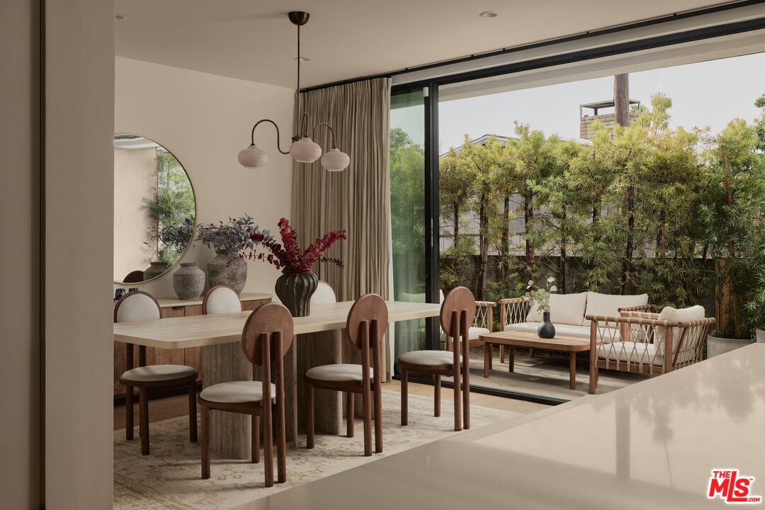 3214 Highland Ave Unit: 4