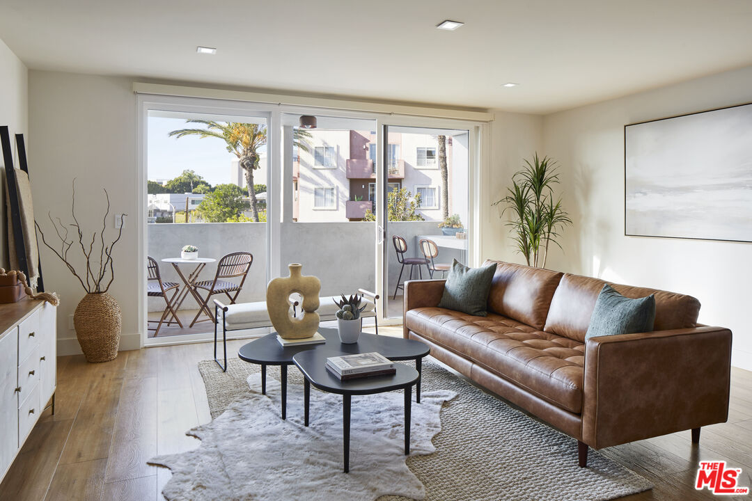 12425 Texas Ave Unit: 10