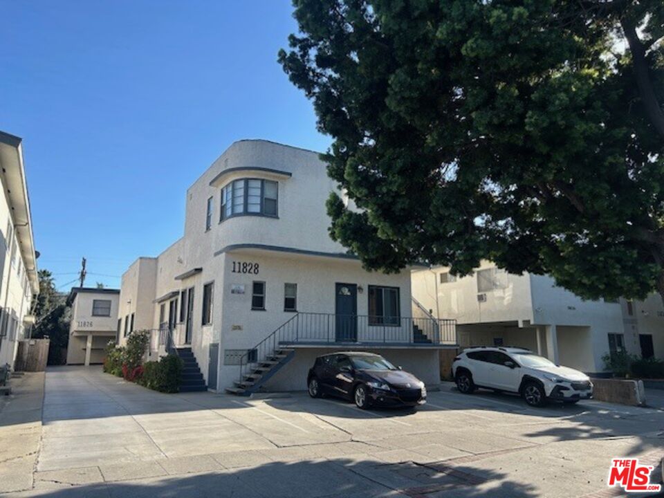 11826 Venice Blvd Unit: 7