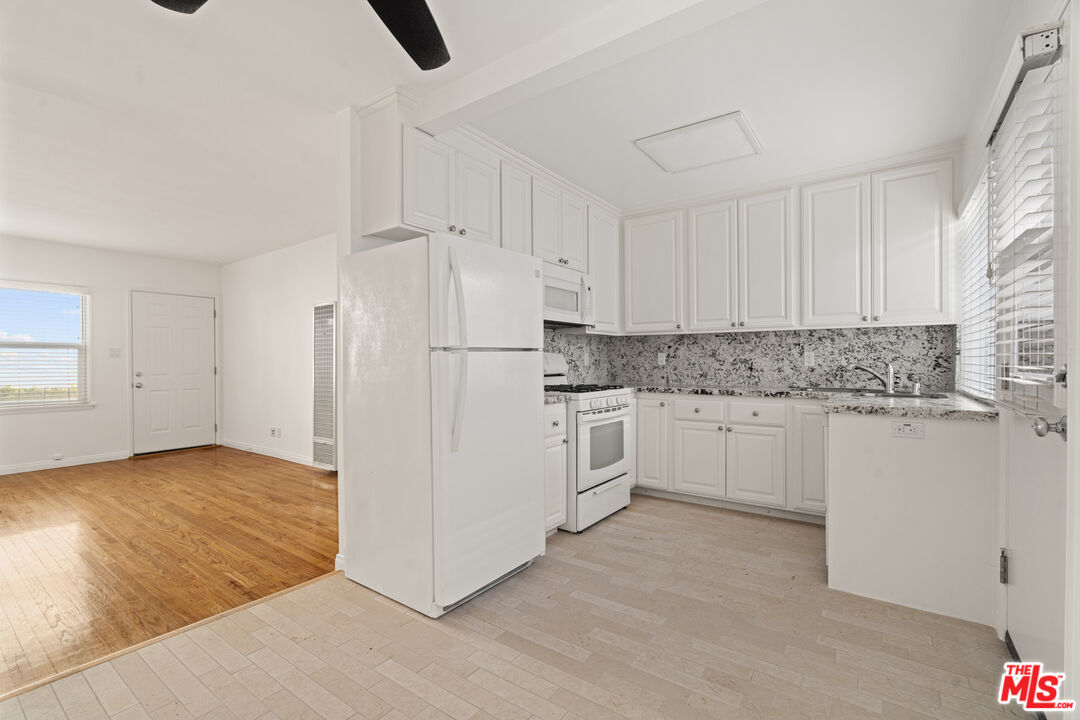 2430 Ocean Park Blvd Blvd