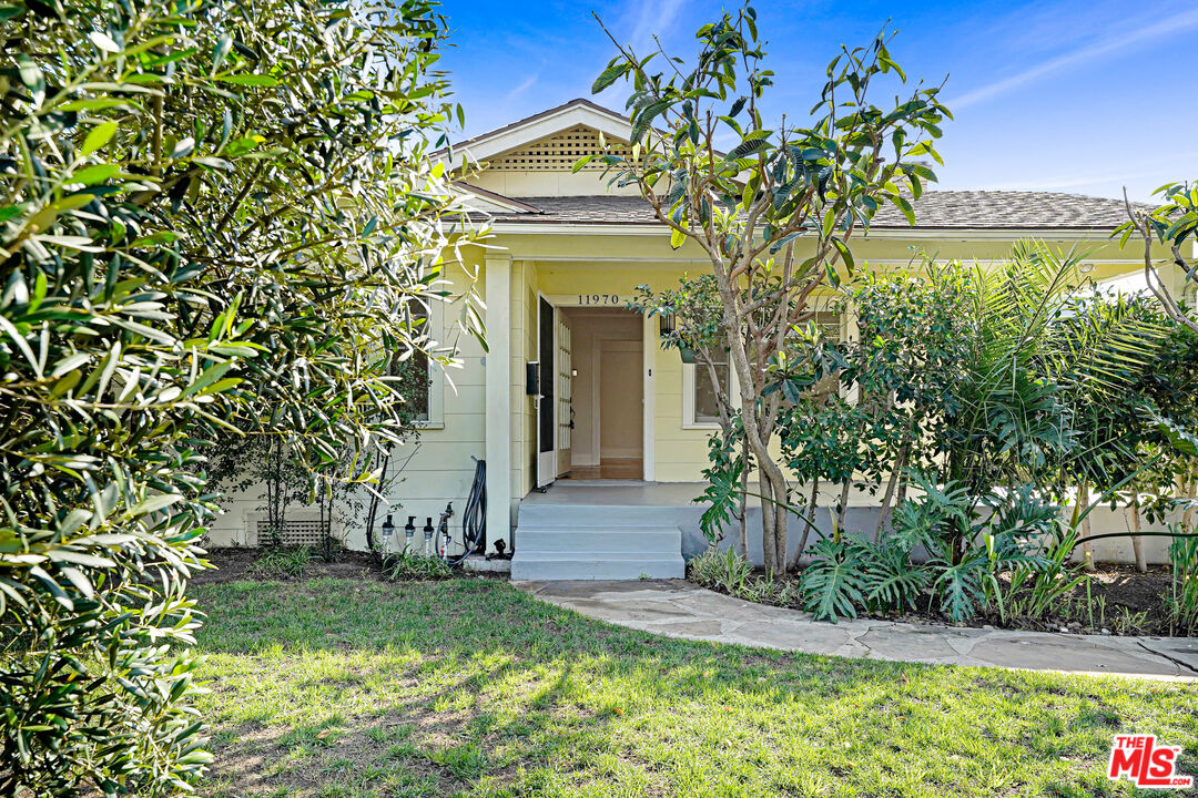 11970 Darlington Ave