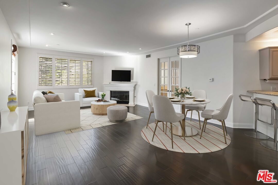 1875 S Beverly Glen Blvd Unit: 406