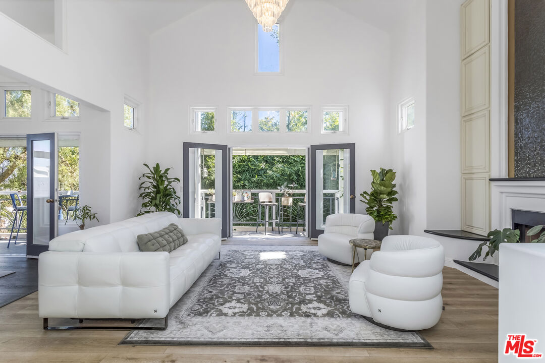 508 Pier Ave Unit: 4