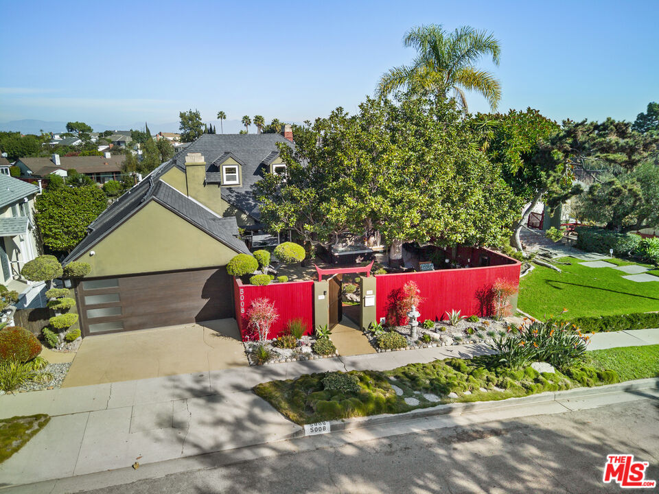 Photo of 5008 Valley Ridge Ave, View Park, CA 90043
