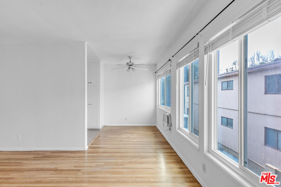 1248 Barry Ave Unit: 7