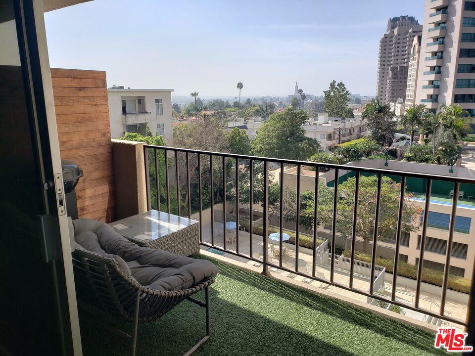 10450 WILSHIRE Unit: 6D-1