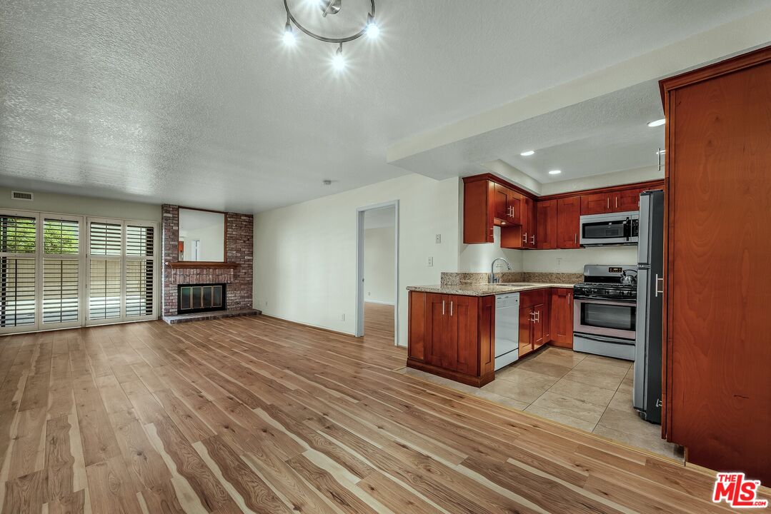 Photo of 8512 Tuscany Ave #207, Playa Del Rey, CA 90293