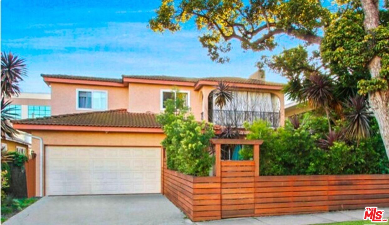 1242 17TH ST Unit: 6