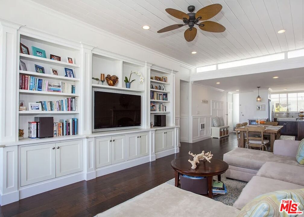 16601 Marquez Ave Unit: 304