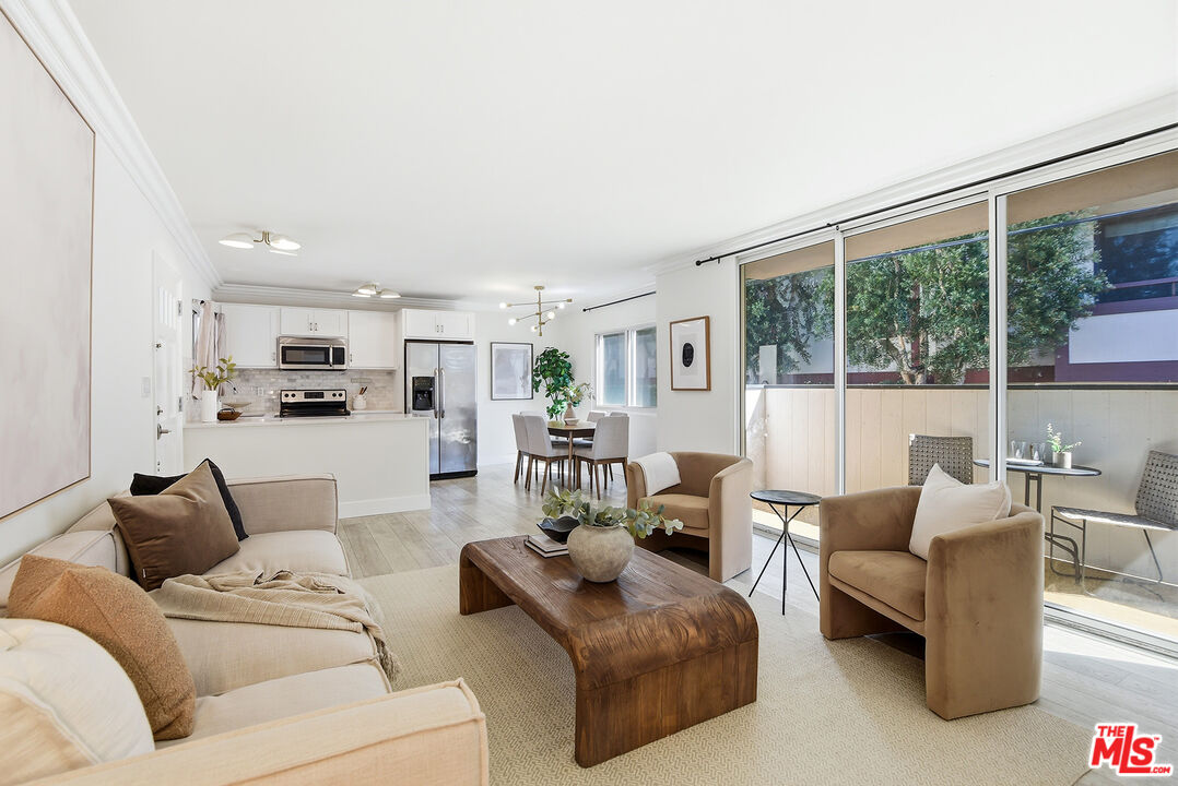 Photo of 8358 Manitoba St #8, Playa Del Rey, CA 90293