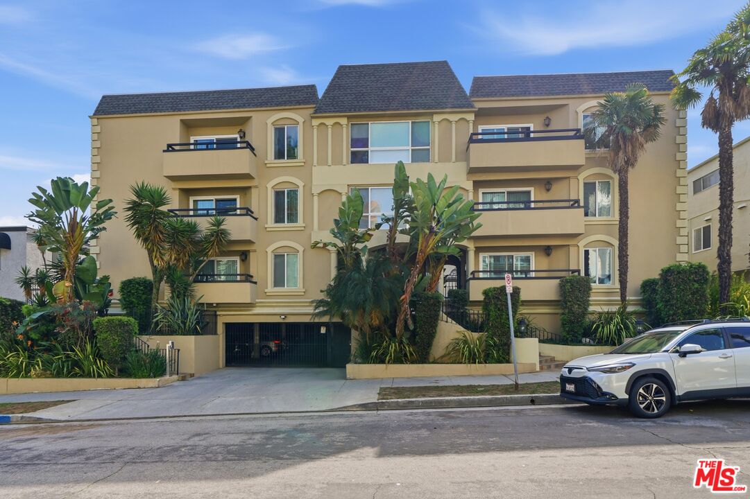 11646 Chenault St Unit: 19