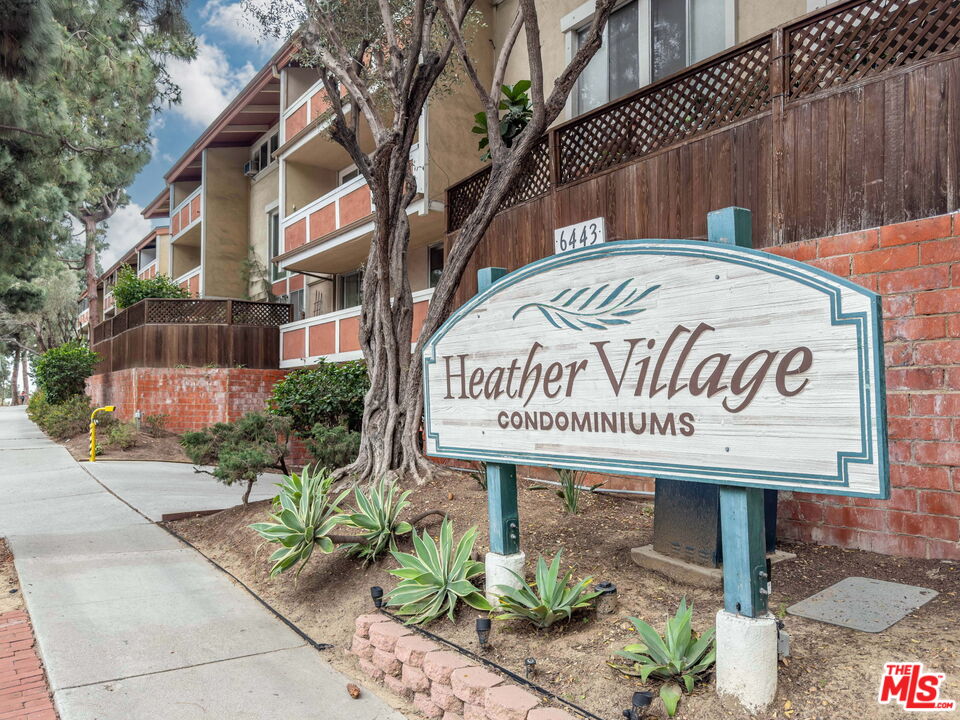 6425 Green Valley Cir Unit: 102