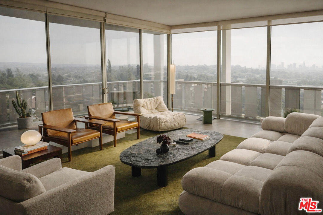 4455 Los Feliz Blvd Unit: 1101