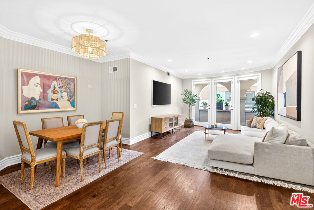 10364 Almayo Ave Unit: 205