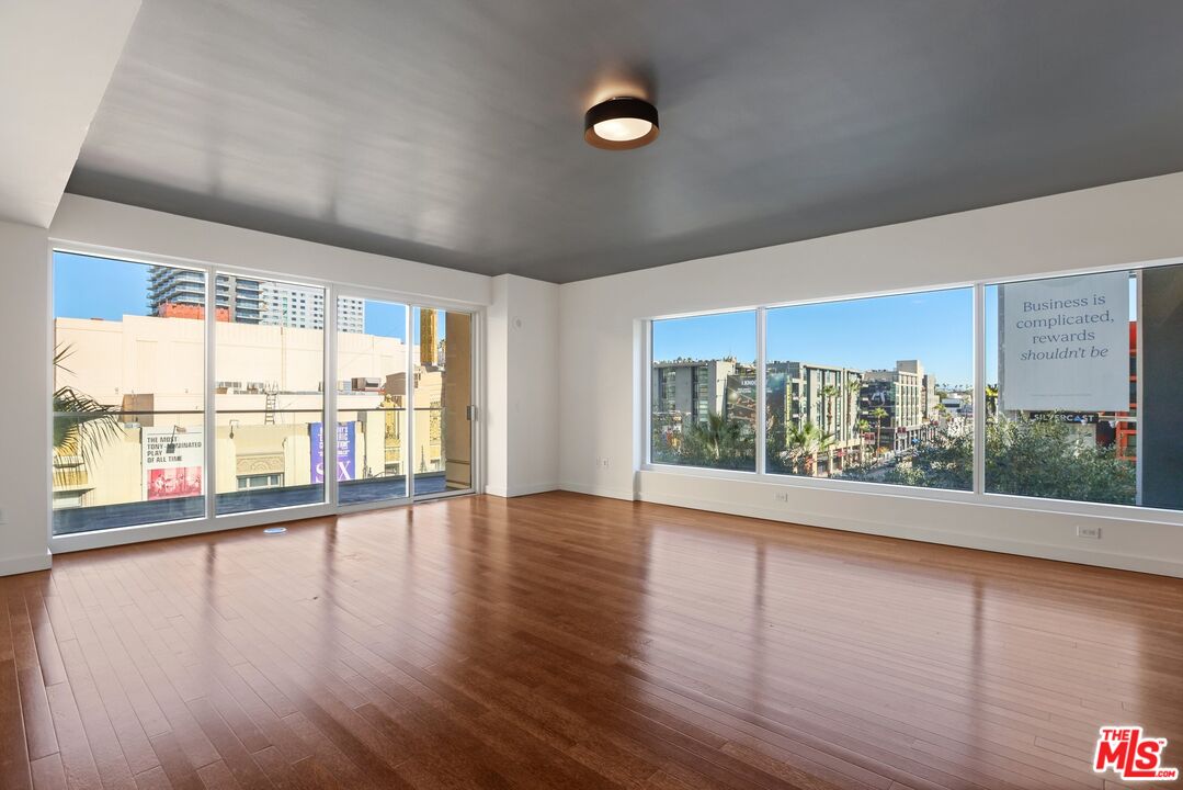 6250 Hollywood Blvd Unit: 5A