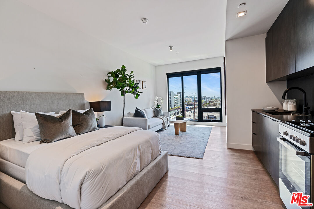 10700 Tabor St Unit: 205