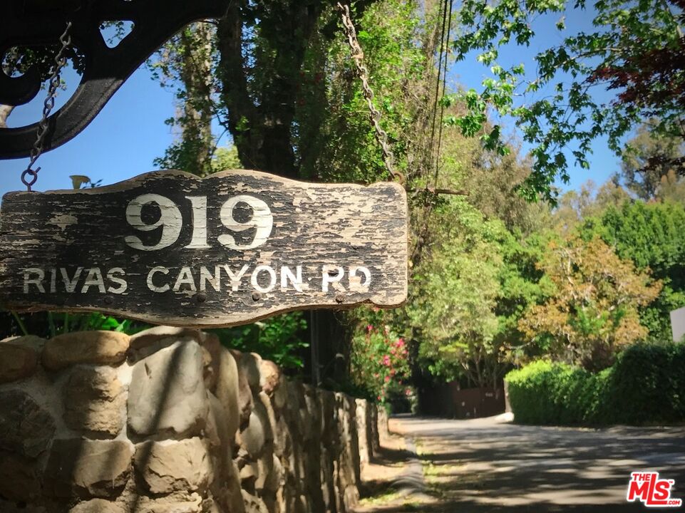 919 Rivas Canyon Rd