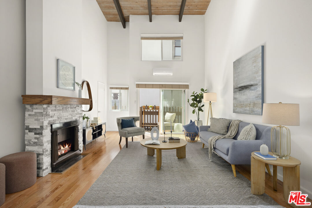 11954 Goshen Ave Unit: 205