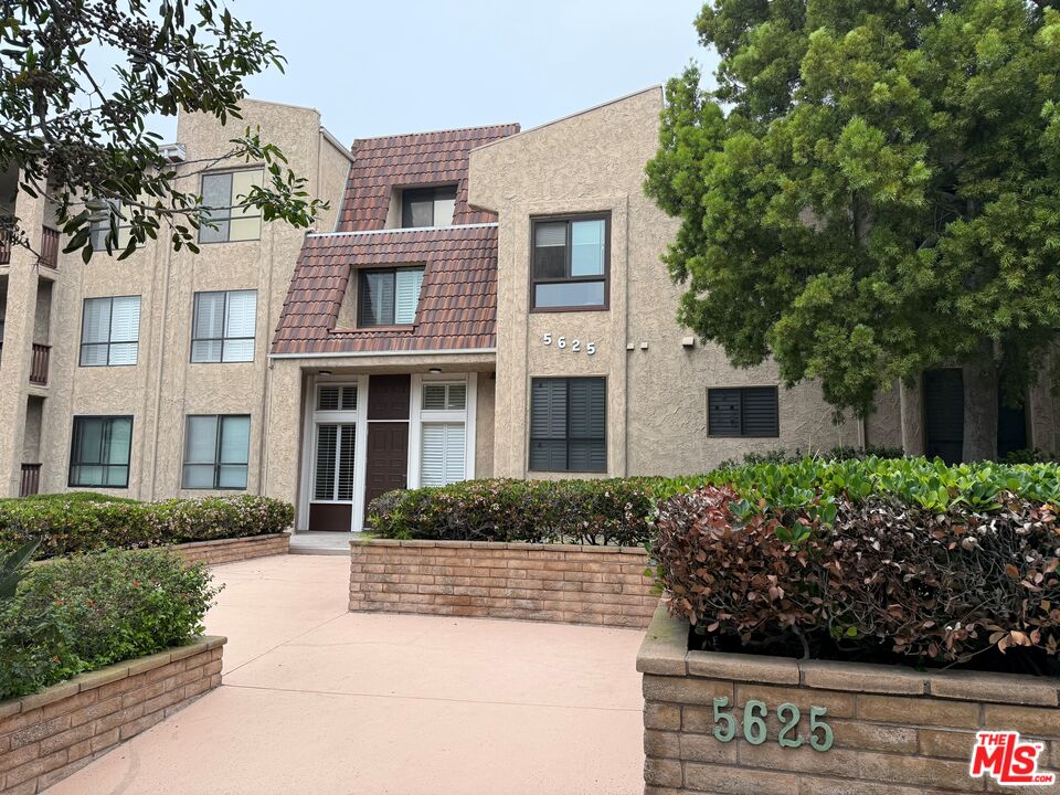 Photo of 5625 Cambridge Way #204, Culver City, CA 90230