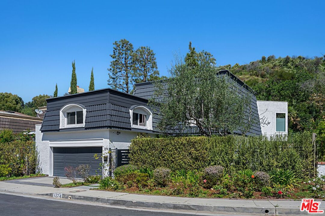 1274 Calle De Sevilla