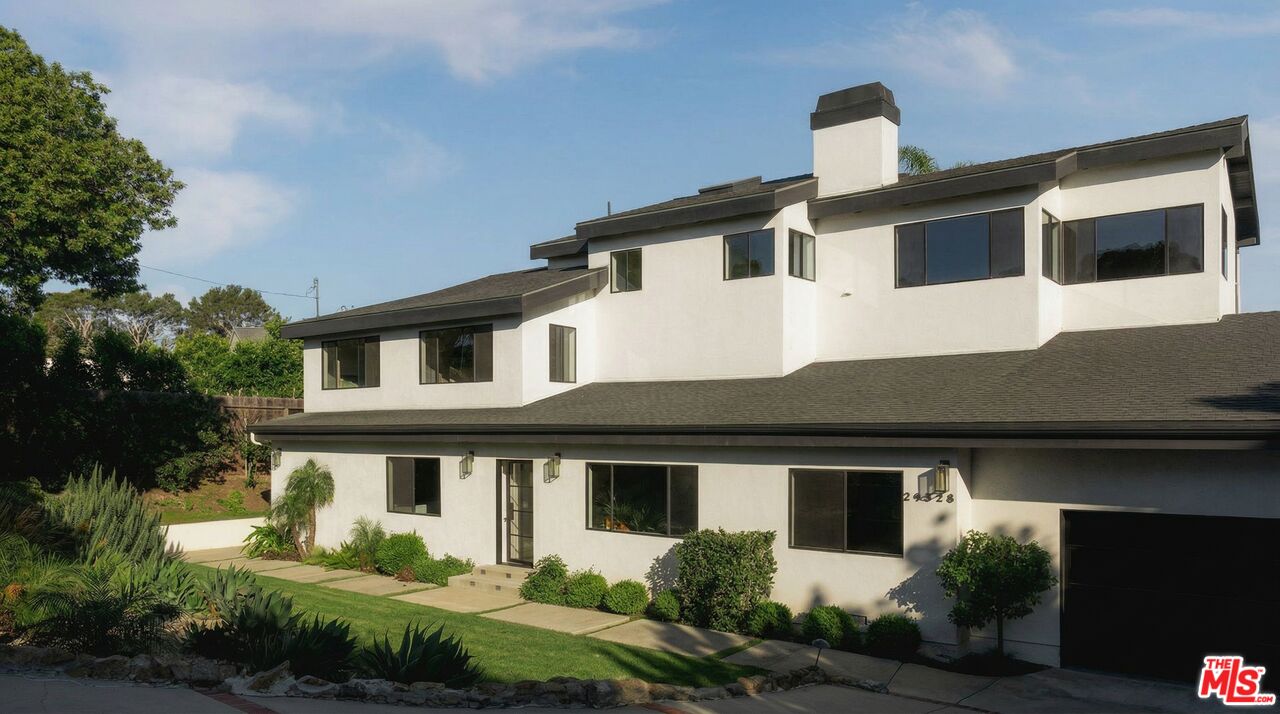 29328 Heathercliff Rd