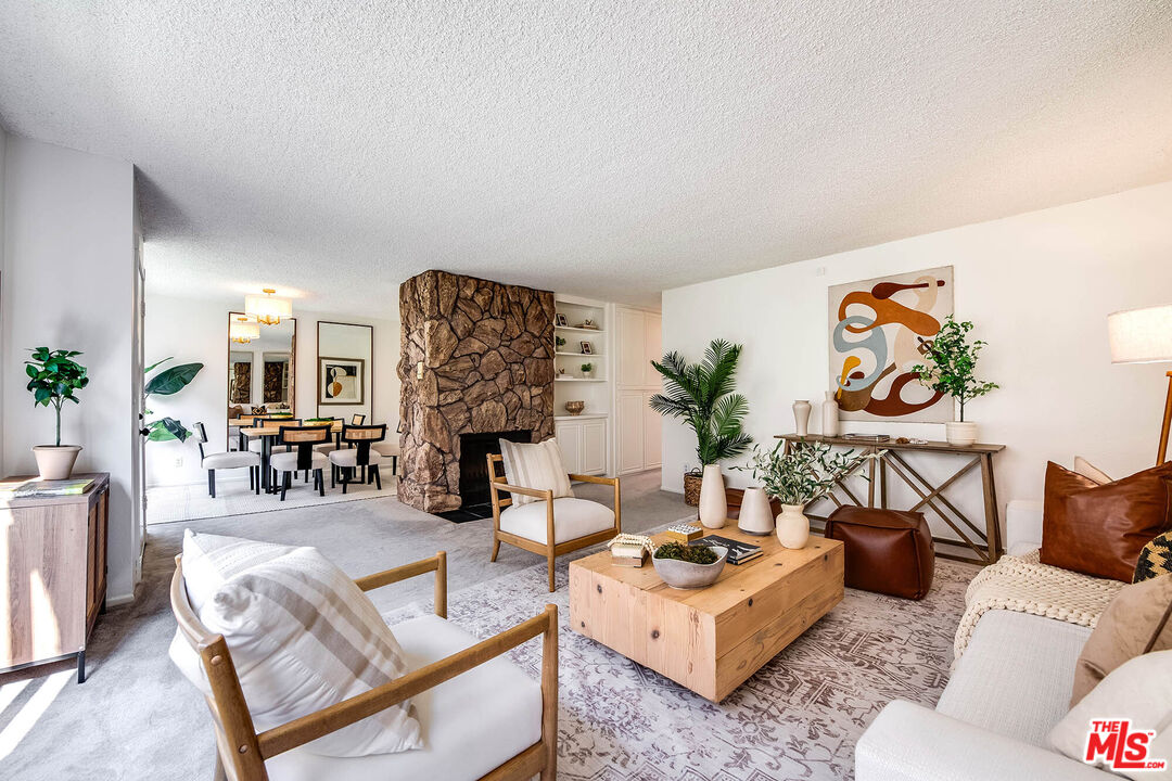 2249 20th St Unit: 3