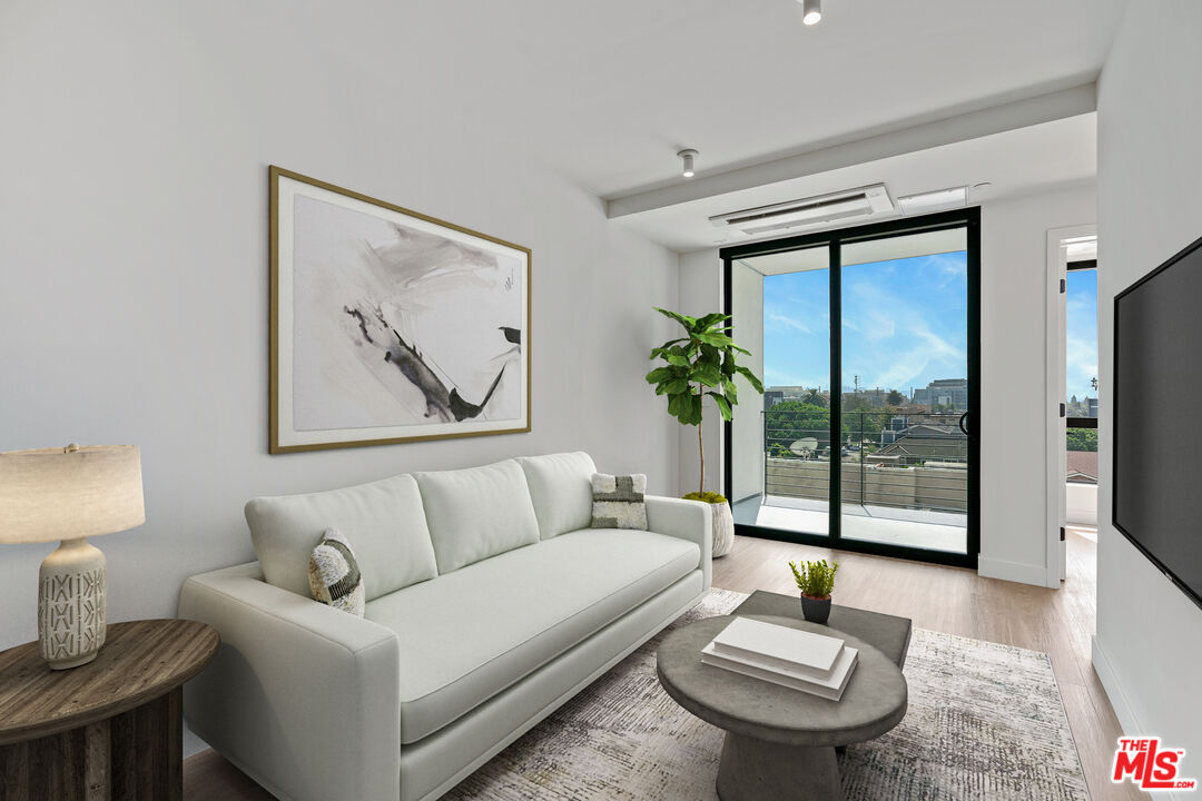 3667 Keystone Ave Unit: 434