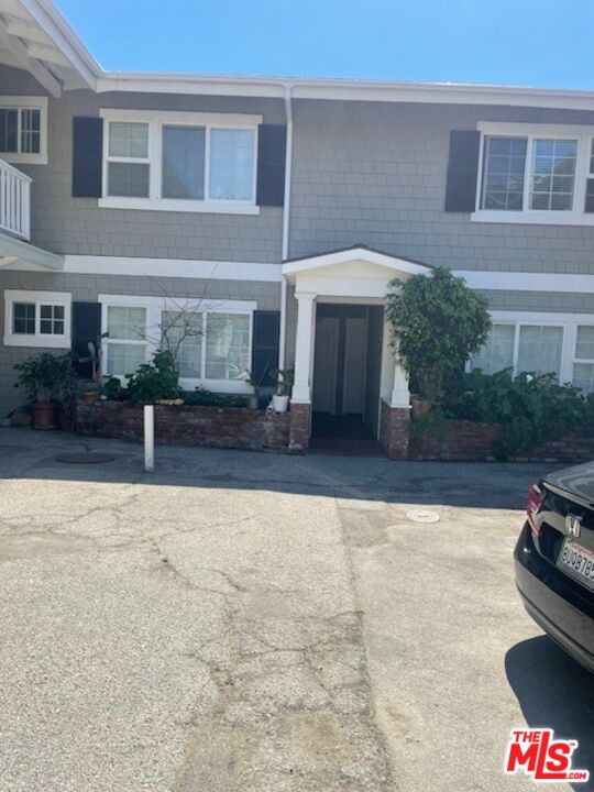 22860 Pacific Coast Hwy