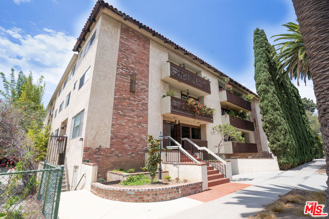 1114 12th St Unit: 303