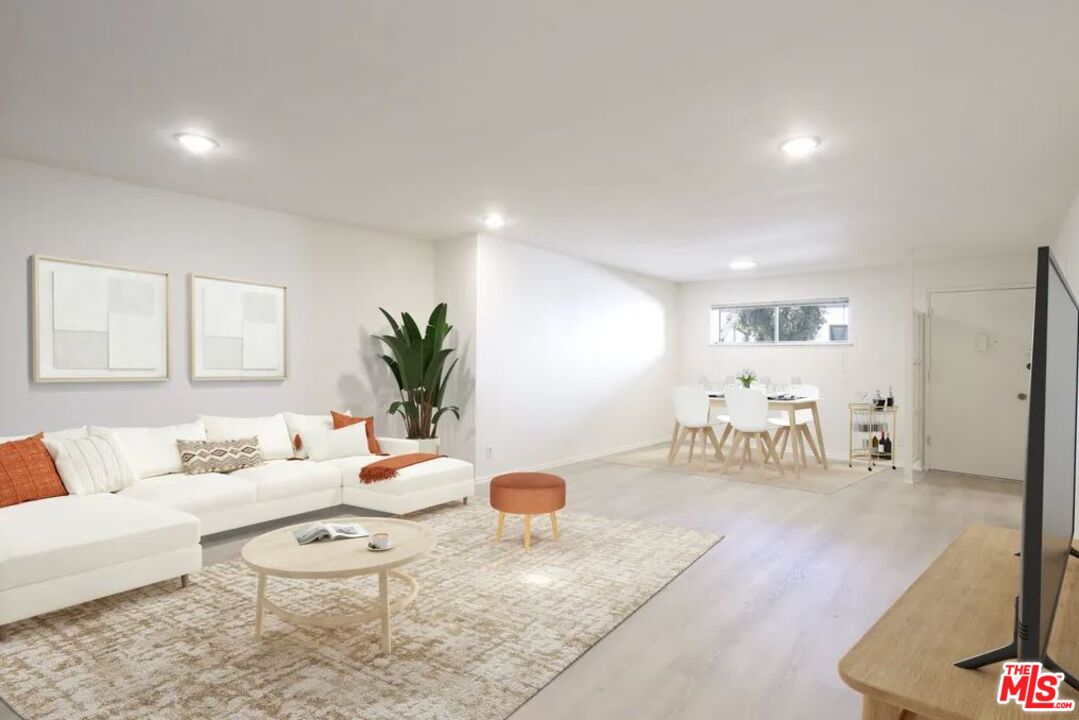 12958 Valleyheart Dr Unit: 5