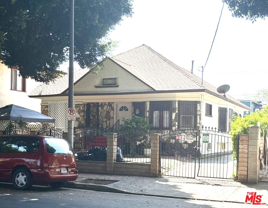 Property photo 1