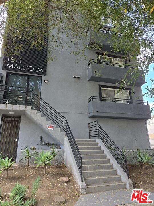 1811 Malcolm Ave Unit: 7