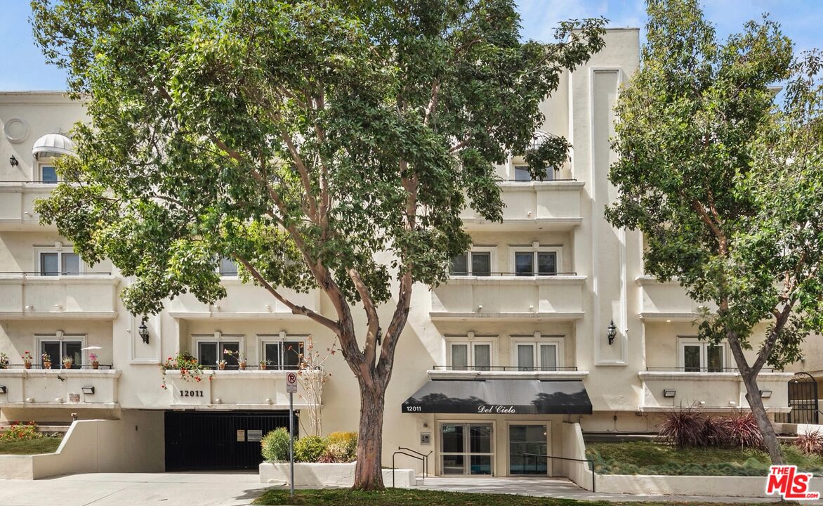 12011 Goshen Ave Unit: 102