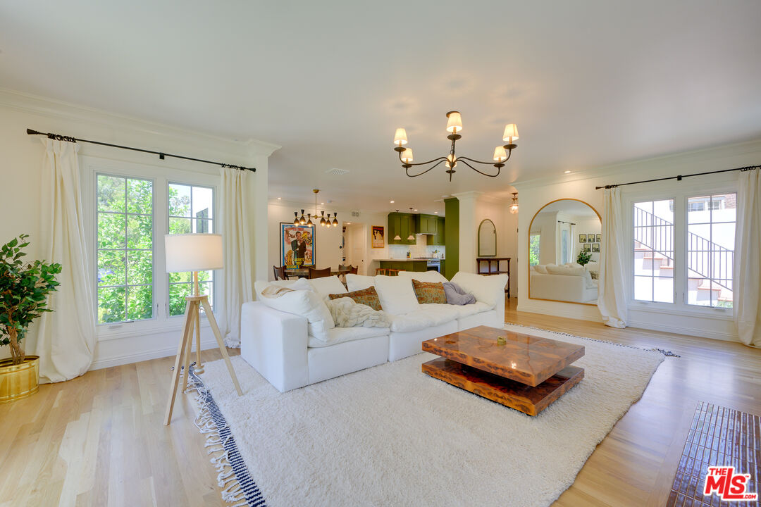 1007 Carol Dr