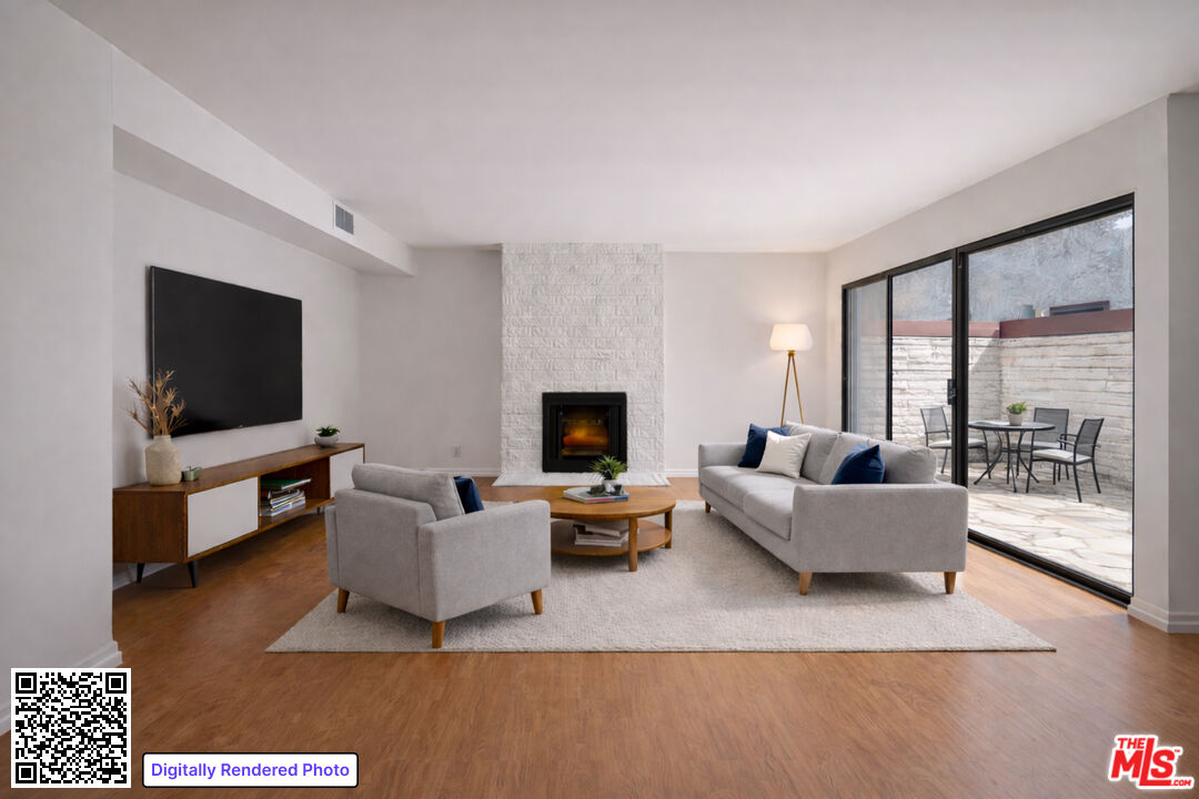 1805 S Barrington Ave Unit: 5