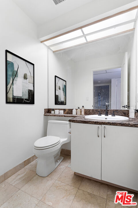 1255 Federal Ave Unit: 108