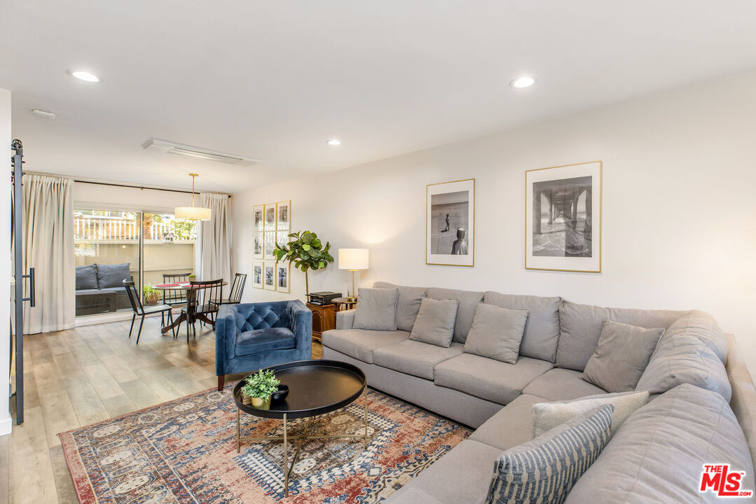 8025 Redlands St Unit: 13