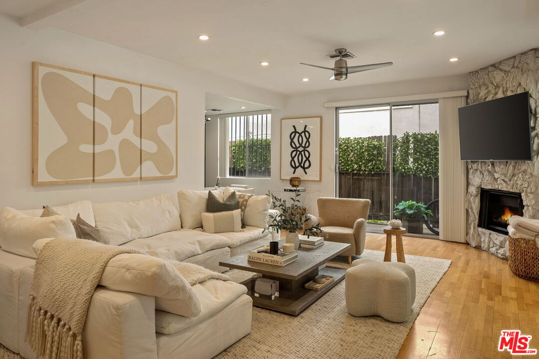 1338 Harvard St Unit: A