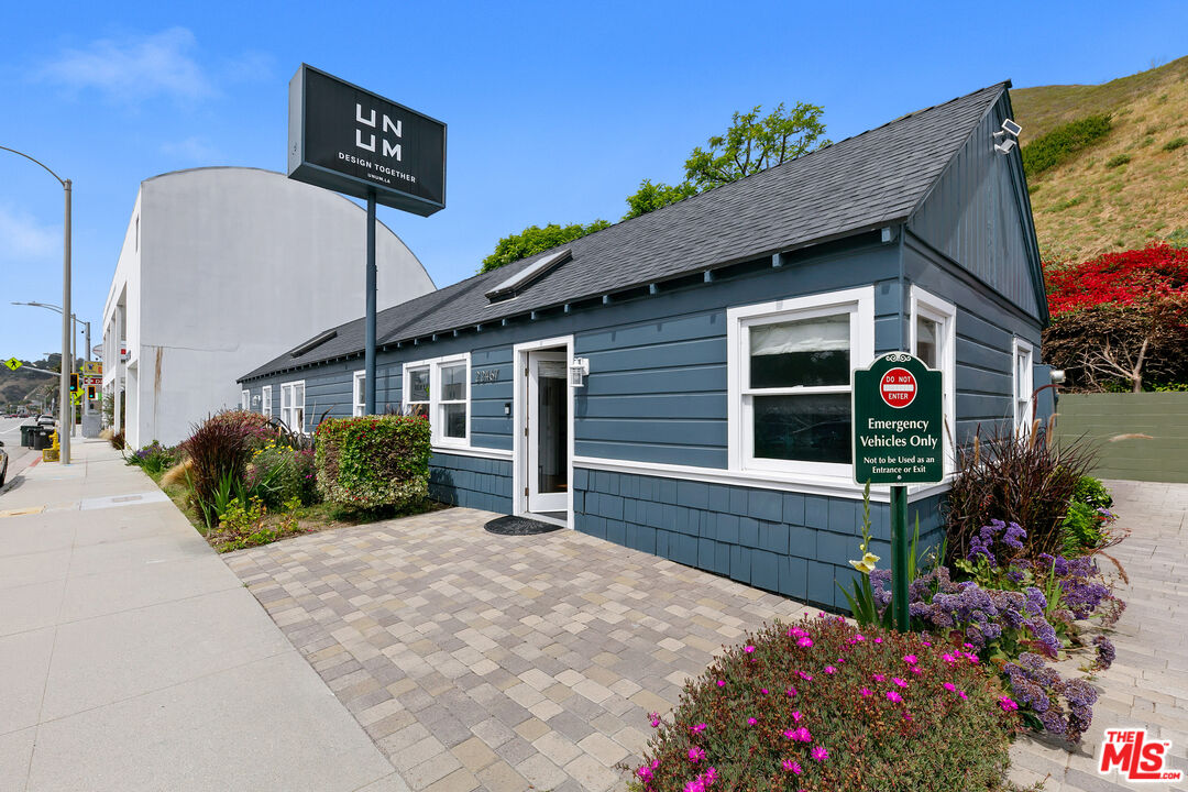 22467 Pacific Coast Hwy