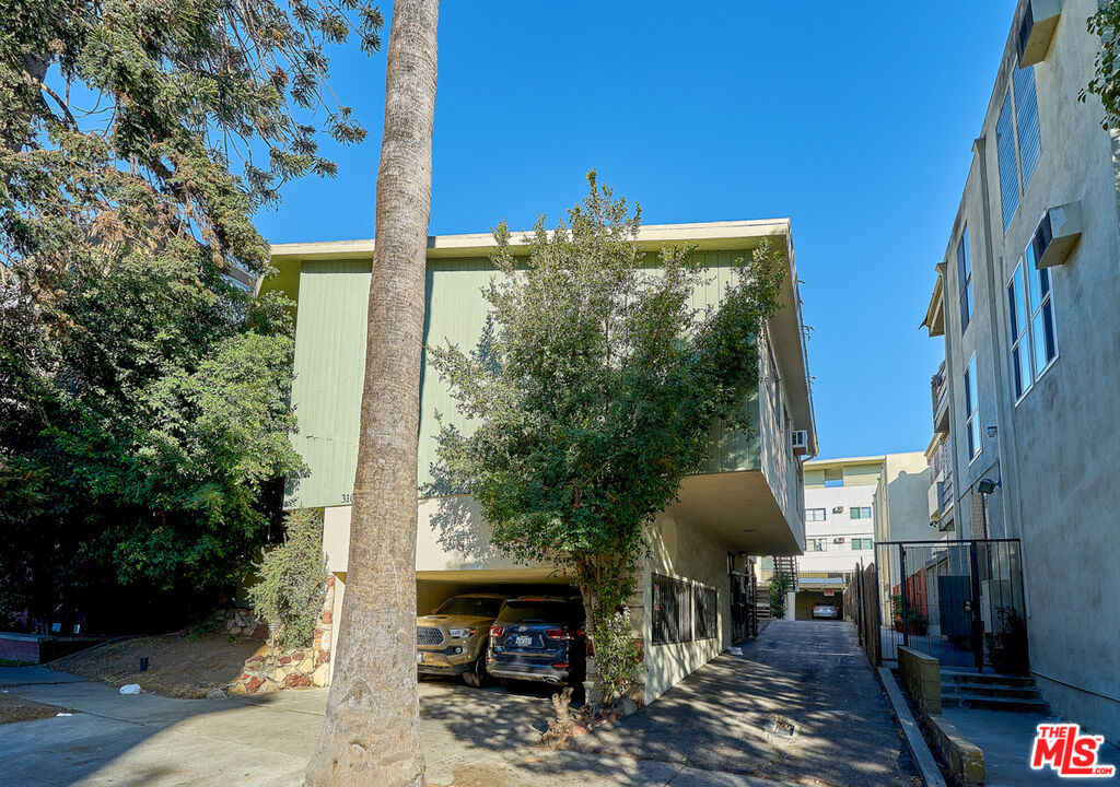 310 S Gramercy Pl Unit: 1