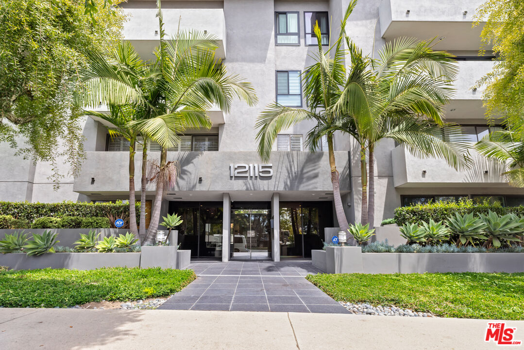 12115 San Vicente Blvd Unit: 309
