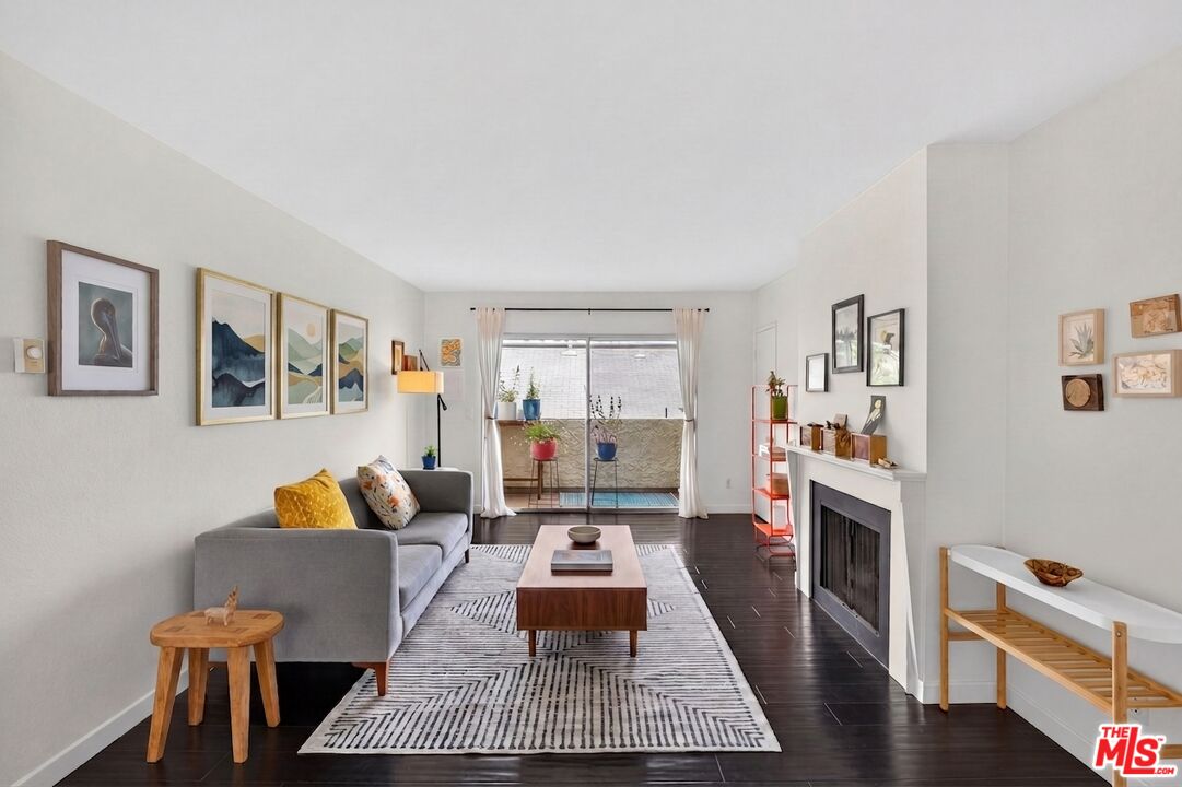 1447 Franklin St Unit: 5
