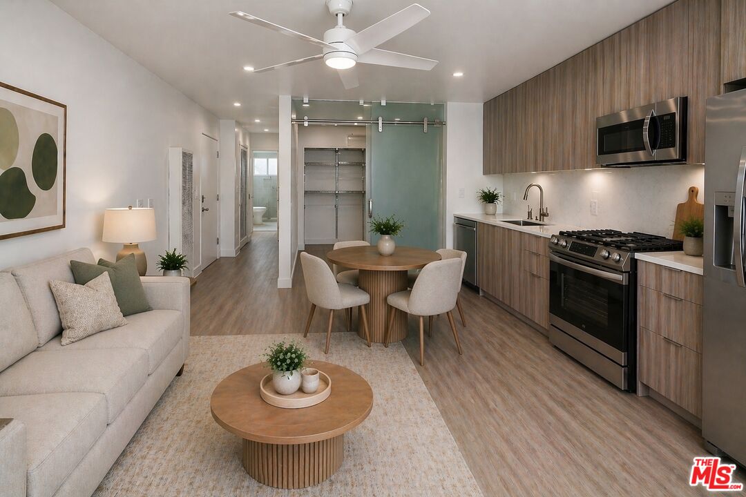 1433 Euclid St Unit: 7