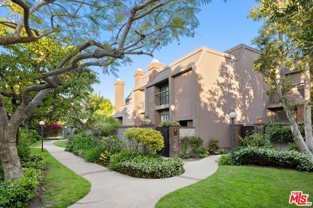 Photo of 4415 Alla Rd, Marina Del Rey, CA 90292