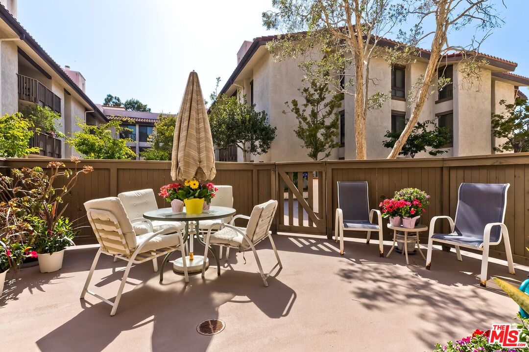 Photo of 8515 Falmouth Ave, Playa Del Rey, CA 90293