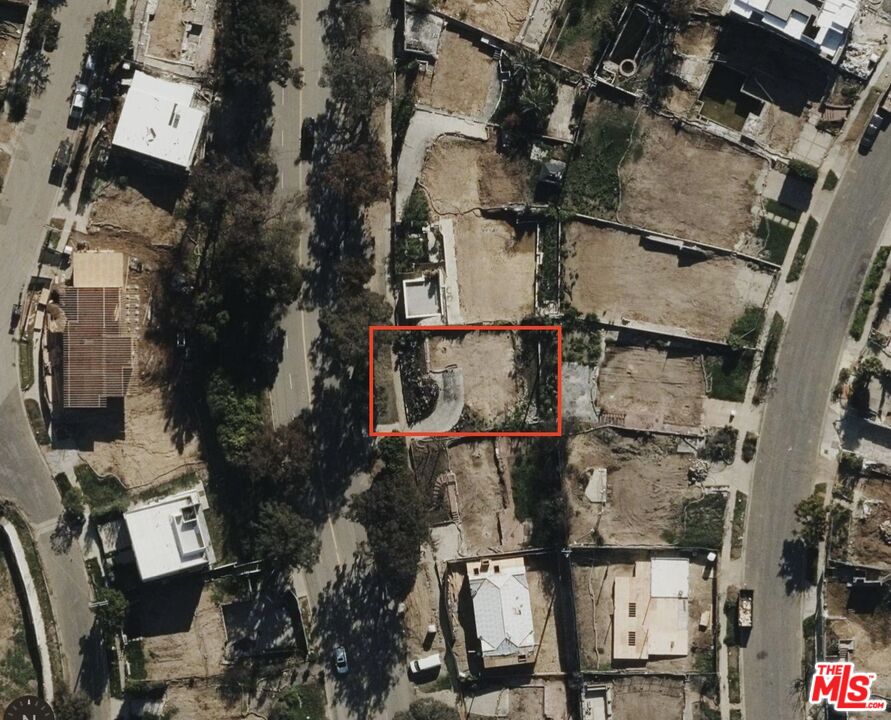 16723 W Sunset Blvd