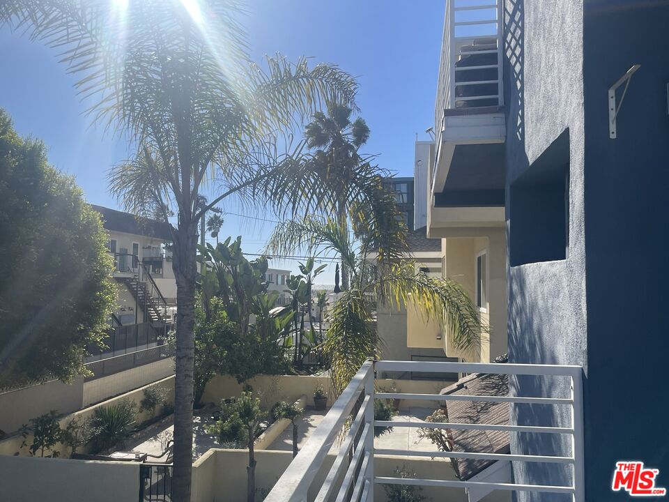 Photo of 23 Buccaneer St, Marina Del Rey, CA 90292