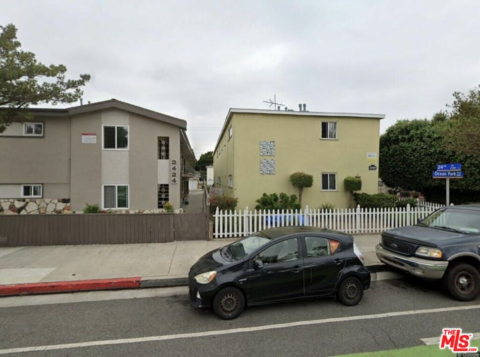 Photo of 2420 Ocean Park Blvd, Santa Monica, CA 90405