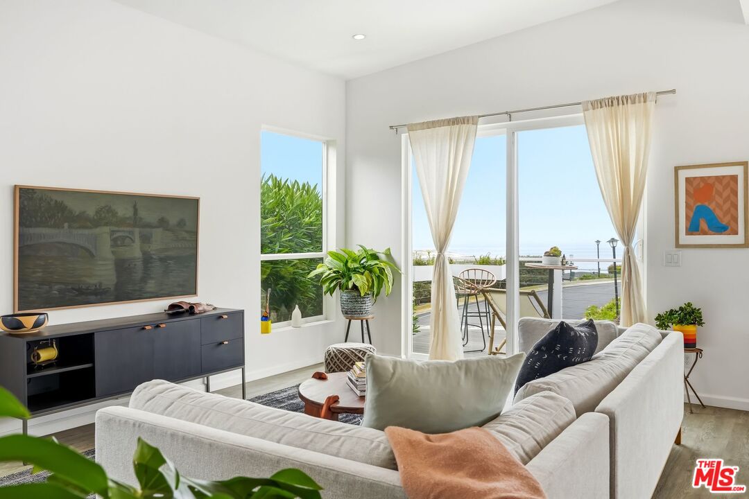 29500 Heathercliff Unit: 134