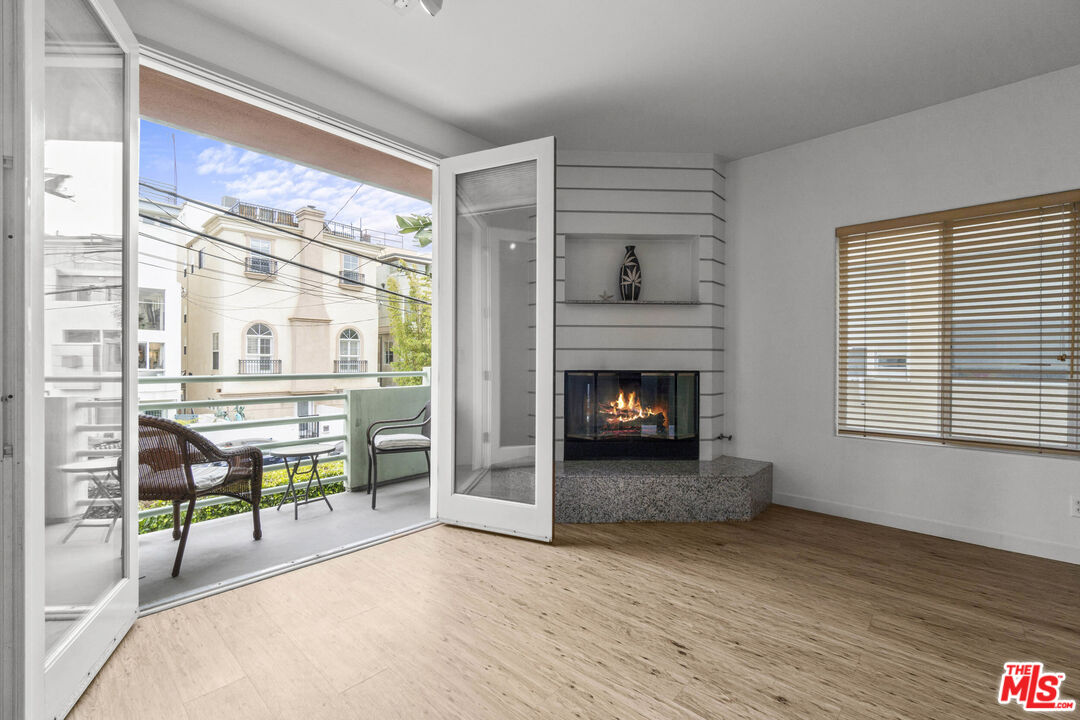 Photo of 123 Galleon St, Marina Del Rey, CA 90292